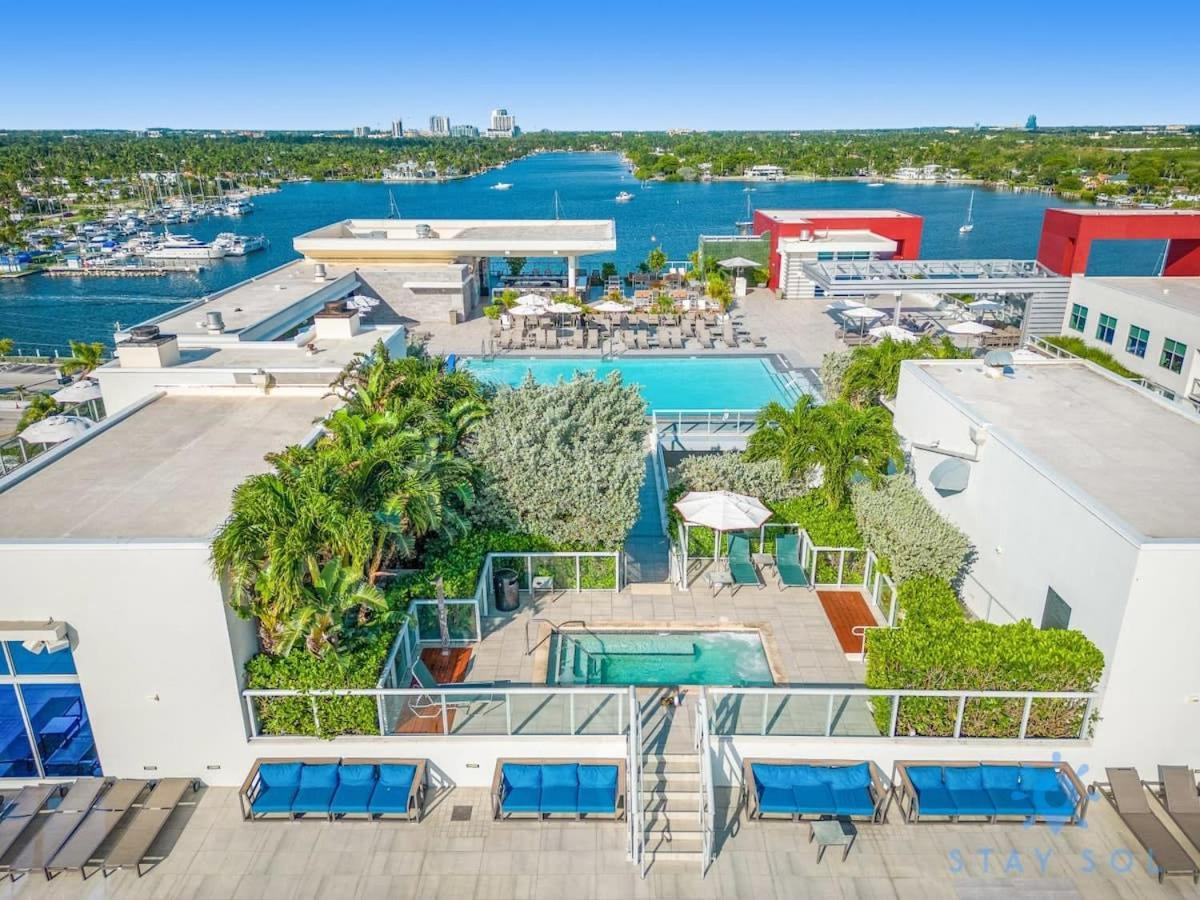 NEW!! Beachfront Condo Resort - ROOFTOP POOL Hollywood Exterior foto