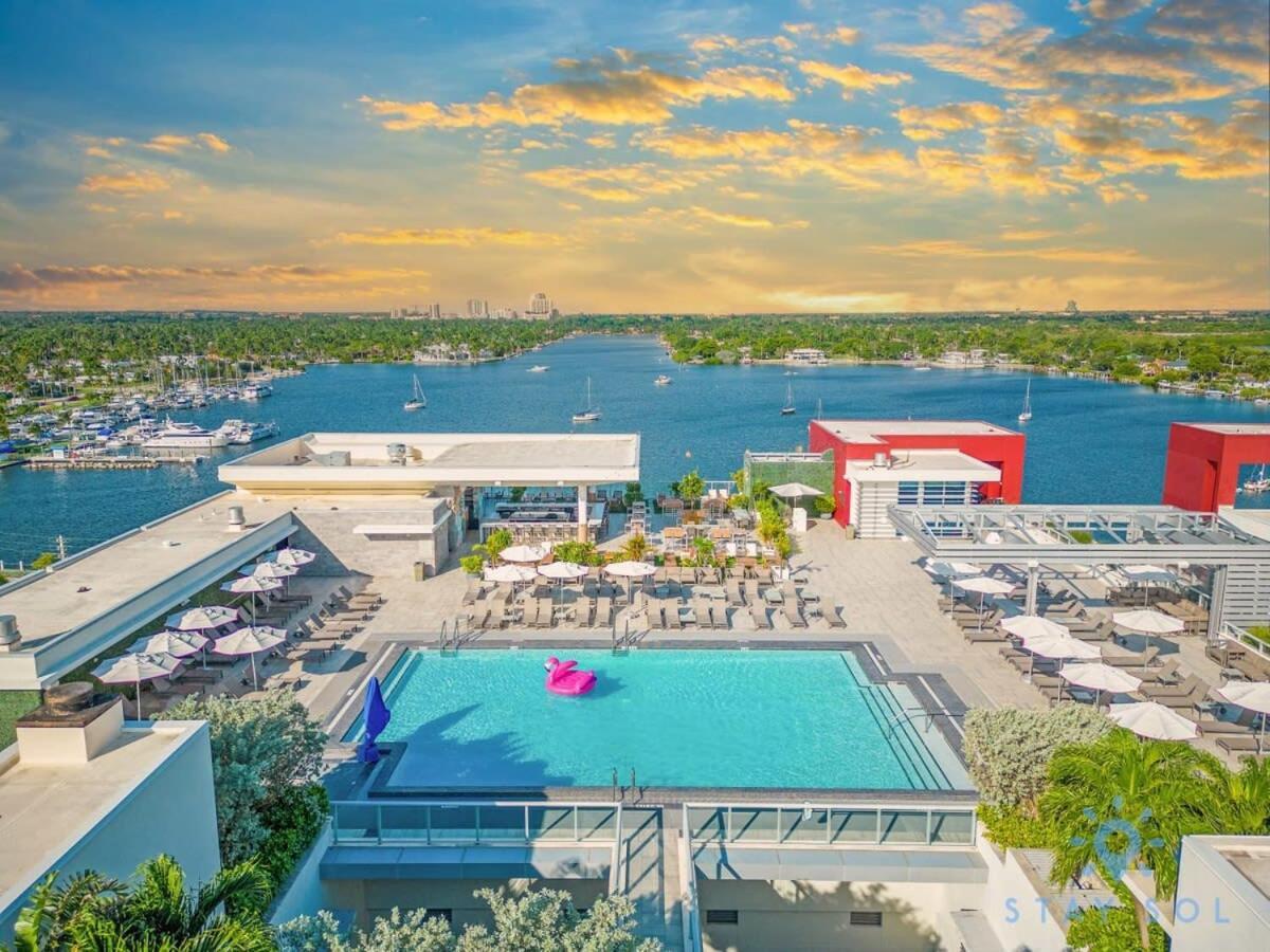 NEW!! Beachfront Condo Resort - ROOFTOP POOL Hollywood Exterior foto